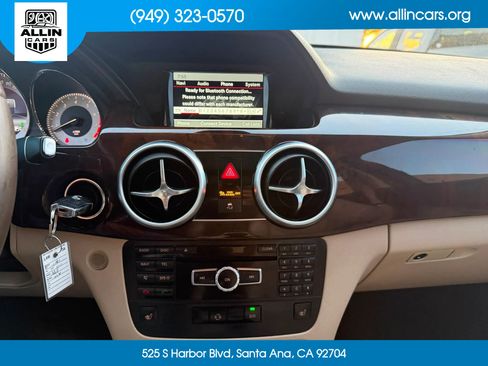Used 2015 Mercedes-Benz GLK 350 2WD image 9
