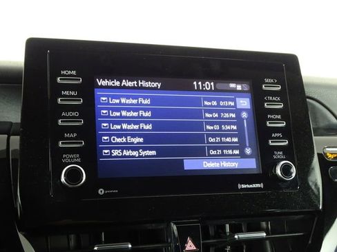 Used 2022 Toyota Camry SE image 31