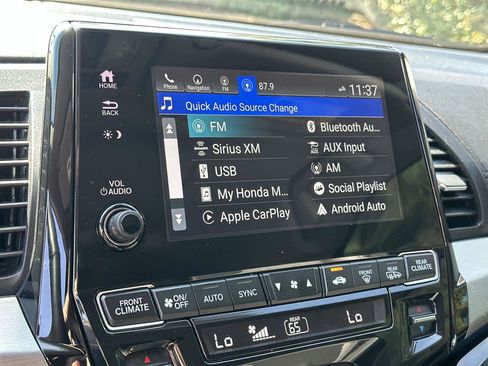 Used 2023 Honda Odyssey Touring image 16