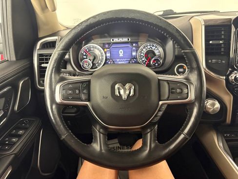 Used 2019 RAM 1500 Laramie AWD/4WD image 18
