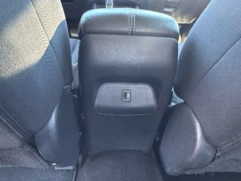 Certified 2023 Nissan Sentra SV FWD image 25