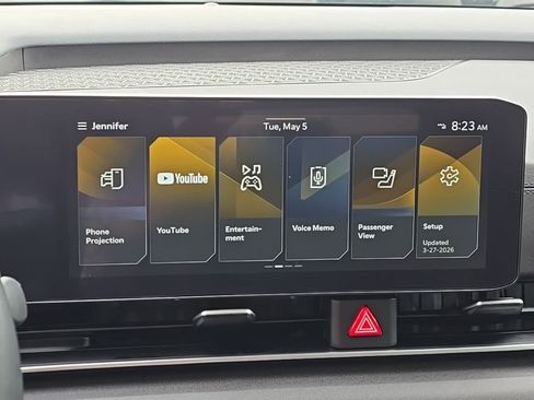 Used 2025 Kia Carnival EX FWD image 16