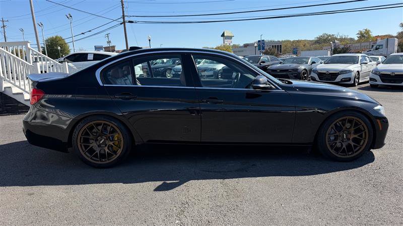 Used 2018 BMW 340i xDrive Sedan w/ Premium Package AWD/4WD image 7
