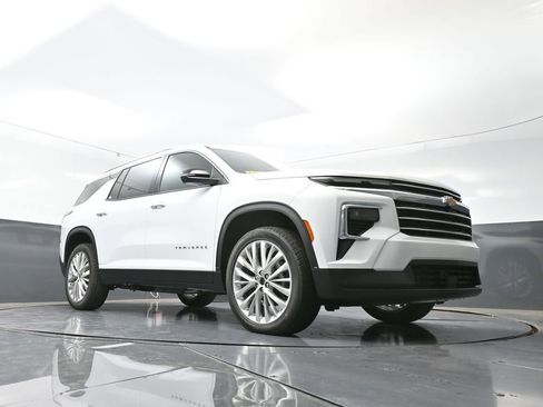 New 2026 Chevrolet Traverse LT image 45