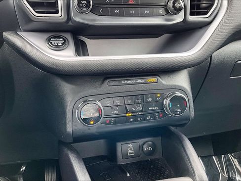 Used 2023 Ford Bronco Sport Outer Banks w/ Tech Package AWD/4WD image 15