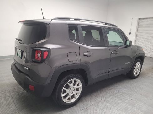 Used 2020 Jeep Renegade Latitude FWD image 9
