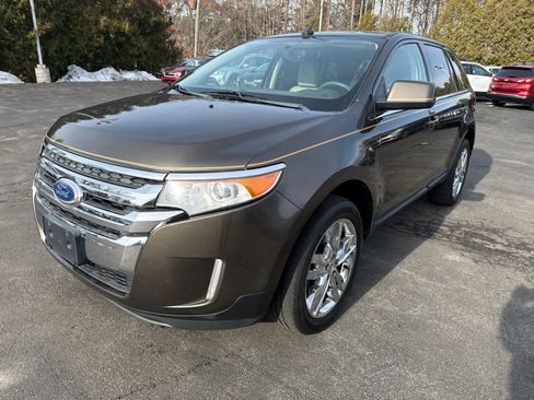 Used 2011 Ford Edge Limited w/ 301A Rapid Spec Order Code image 7