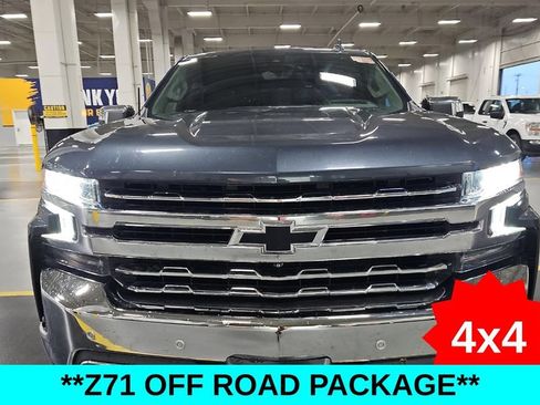 Used 2022 Chevrolet Silverado 1500 LTZ w/ Technology Package AWD/4WD image 7