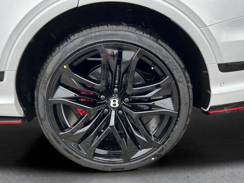 New 2026 Bentley Bentayga Speed image 15