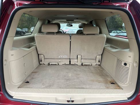 Used 2012 Chevrolet Suburban LT w/ All-Star Edition AWD/4WD image 7