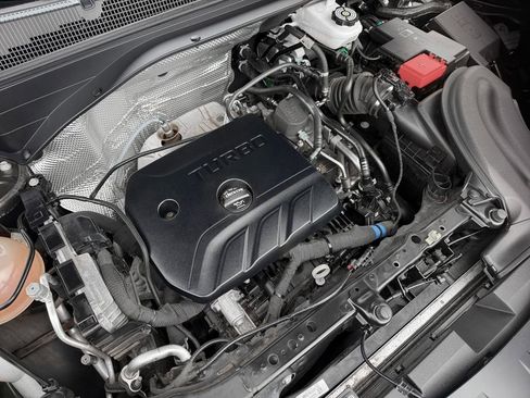 Used 2023 Chevrolet TrailBlazer RS w/ Sun and Liftgate Package image 29