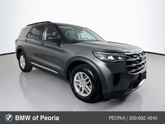 Used 2025 Ford Explorer Active AWD/4WD image 1