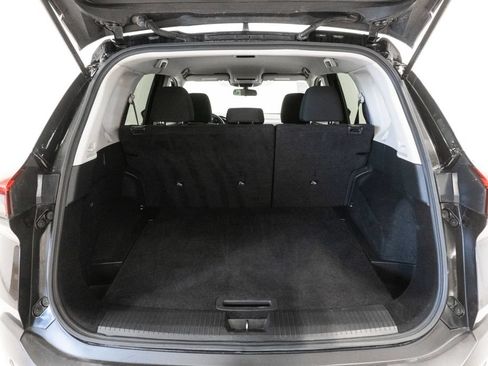 Used 2023 Nissan Rogue S AWD/4WD image 26