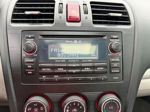 Used 2015 Subaru Forester 2.5i Premium image 11