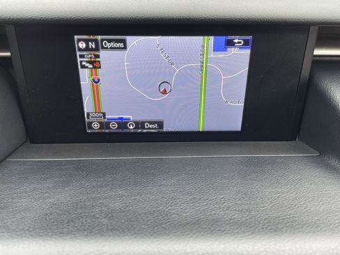 Used 2016 Lexus IS 300 AWD image 28