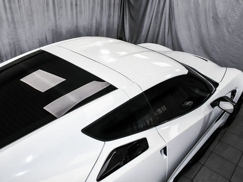 Used 2015 Chevrolet Corvette Z06 w/ 3LZ Preferred Equipment Group image 90