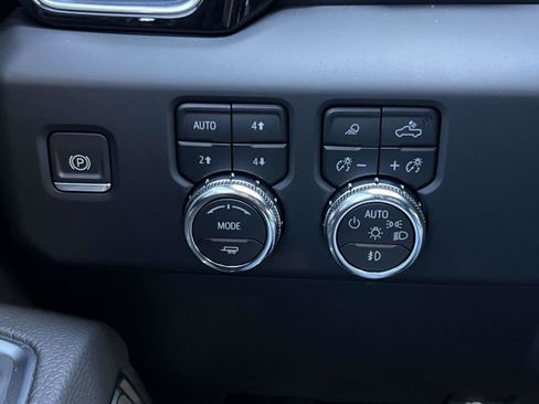 Used 2023 GMC Sierra 1500 Denali w/ Denali Reserve Package image 22