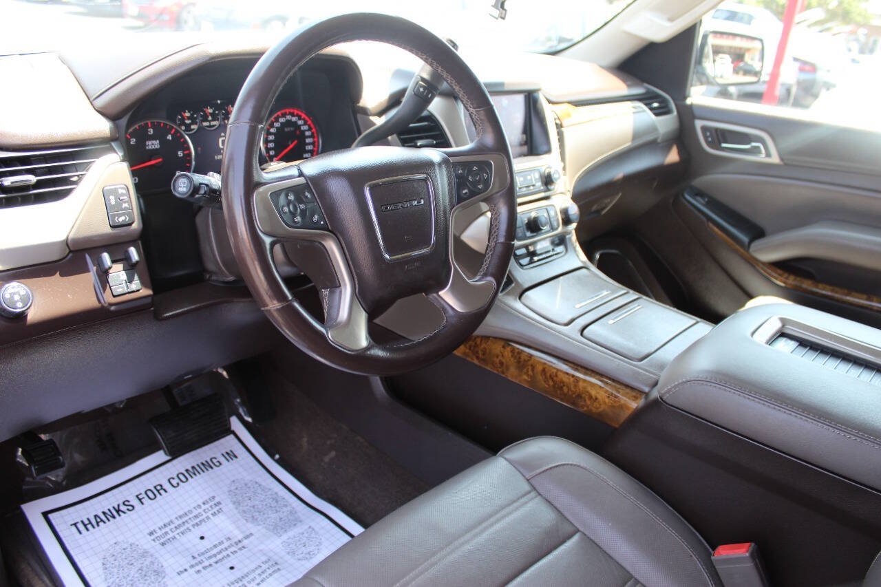 Used 2016 GMC Yukon Denali RWD image 20
