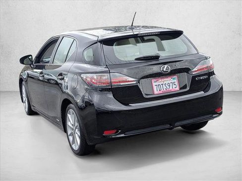 Used 2013 Lexus CT 200h image 8