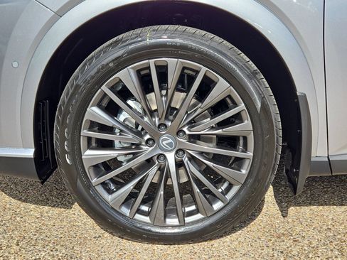 New 2026 Lexus RX 350 FWD image 11