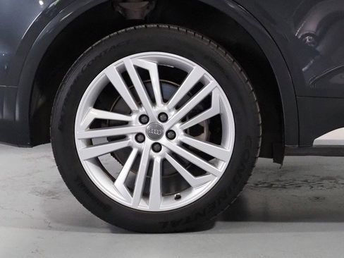 Used 2019 Audi Q5 Premium Plus w/ Premium Plus Package image 38