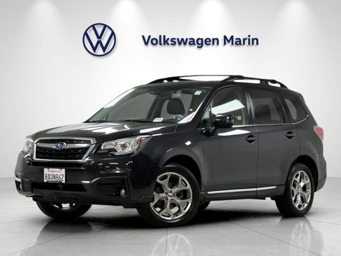 Used 2018 Subaru Forester 2.5i Touring AWD/4WD image 1