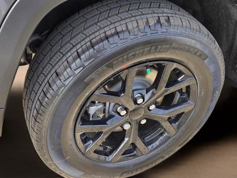 New 2026 Jeep Grand Cherokee Altitude RWD image 28