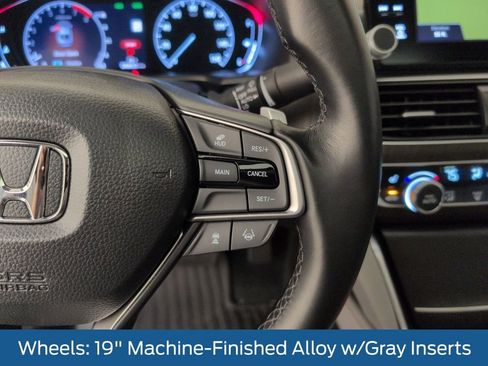 Used 2020 Honda Accord Touring image 44