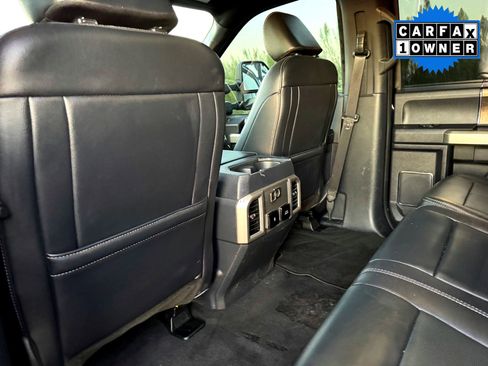 Used 2022 Ford F350 Lariat image 18