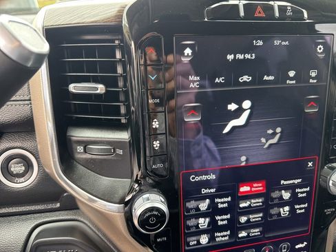 Used 2019 RAM 3500 Laramie image 42