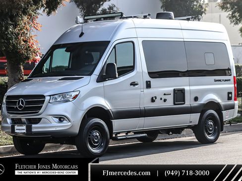 Used 2020 Mercedes-Benz Sprinter 2500 image 1