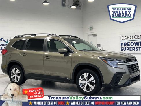Used 2024 Subaru Ascent Premium w/ Convenience Package image 1