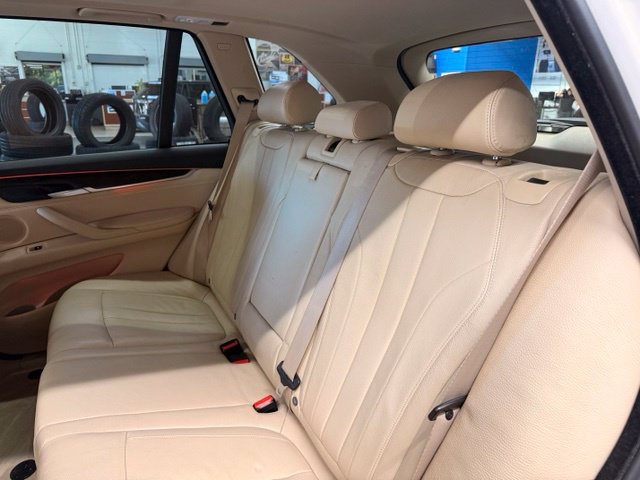 Used 2015 BMW X5 xDrive50i AWD/4WD image 20
