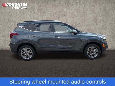 Used 2024 Kia Seltos S AWD/4WD image 10