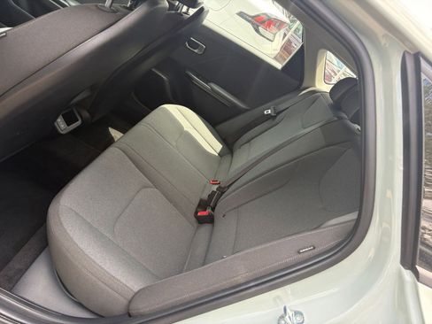 Used 2025 Kia K4 FWD image 24