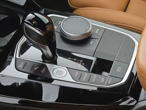 Certified 2023 BMW X3 xDrive30i w/ Premium Package image 22