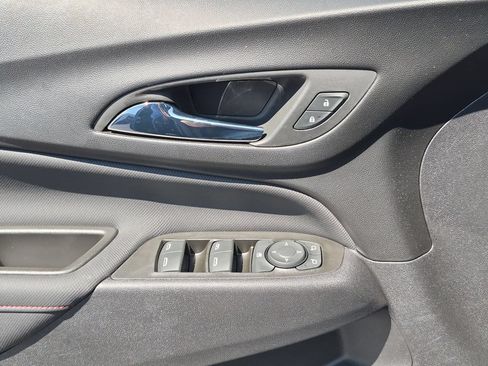 Certified 2023 Chevrolet Equinox RS AWD/4WD image 23