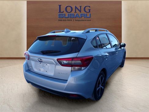 Used 2023 Subaru Impreza Premium image 10