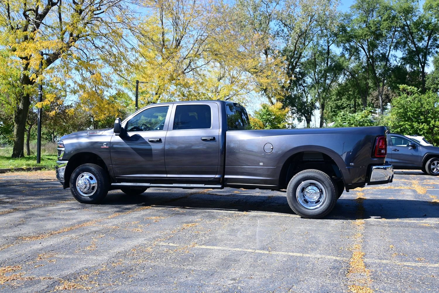 New 2027 RAM 3500 Tradesman AWD/4WD image 11