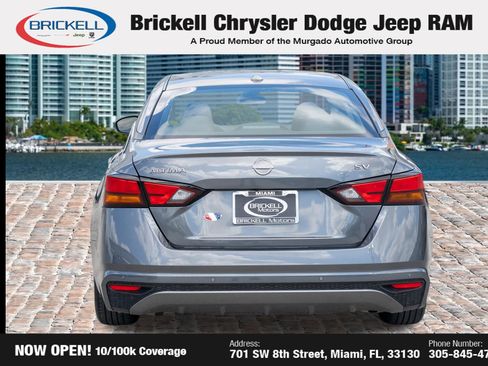 Used 2024 Nissan Altima 2.5 SV FWD image 6