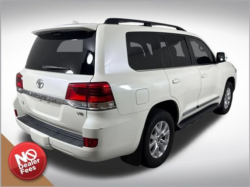 Used 2019 Toyota Land Cruiser AWD/4WD image 3