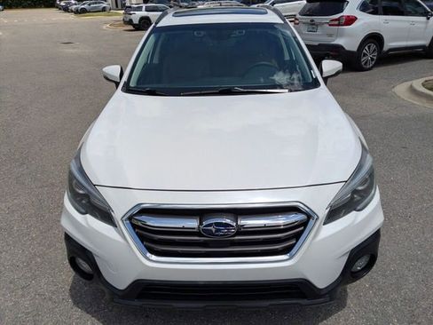 Used 2019 Subaru Outback 2.5i Touring w/ Popular Package #3A AWD/4WD image 4