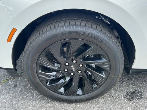 New 2026 Lincoln Navigator L Reserve w/ Jet Appearance Package image 13