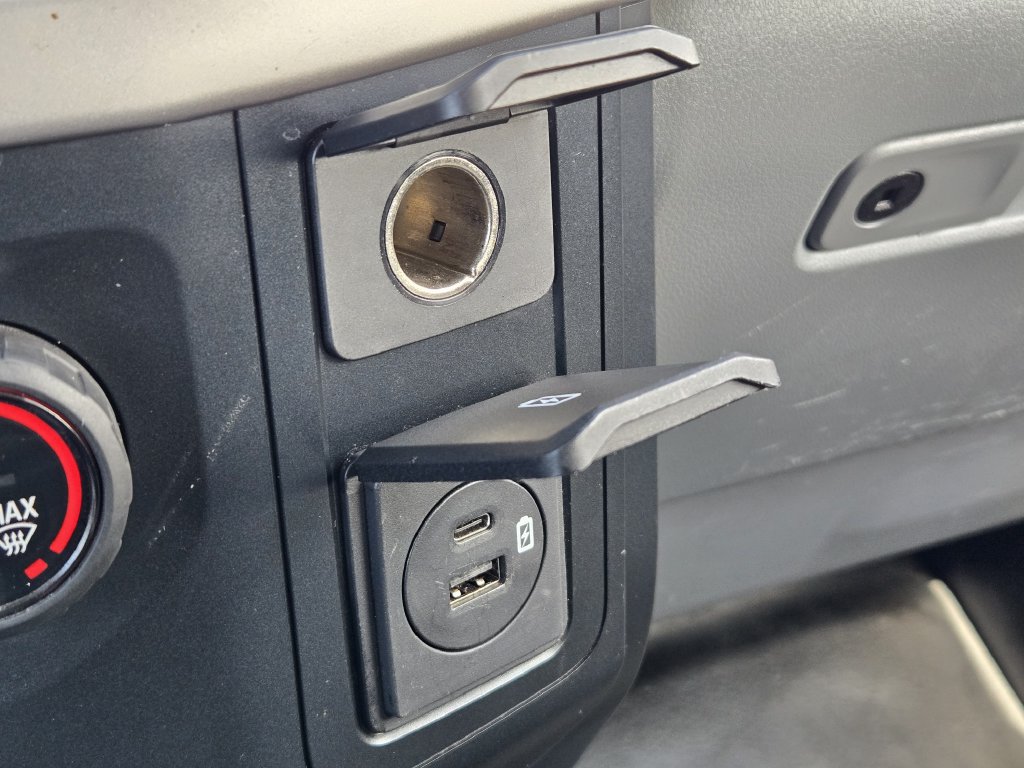 Used 2022 Ford F150 XL RWD image 20