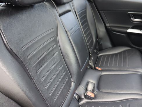 Used 2025 Mercedes-Benz GLC 350e 4MATIC w/ AMG Line image 23