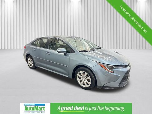Used 2020 Toyota Corolla LE w/ Body Protection Package FWD image 1