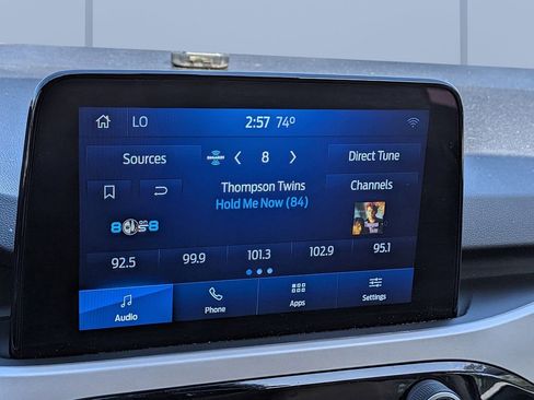 Used 2020 Ford Escape SEL image 18