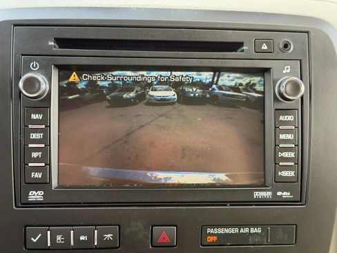 Used 2009 Buick Enclave CXL w/ Entertainment Package #4 AWD/4WD image 38