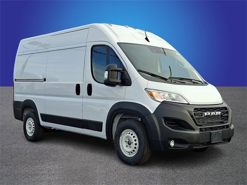 Used 2024 RAM ProMaster 2500 w/ Safety Group image 3