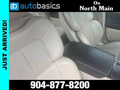 Used 2017 Lincoln Continental Select FWD image 11
